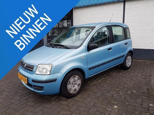 Blauw Occasion 2004 Fiat Panda Hatchback | € 1.295 (Goede deal) - Afbeelding 1/4