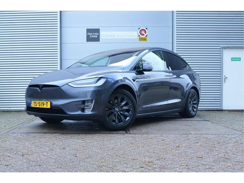 Grijs Gebruikt 2018 Tesla Model X SUV | € 38.999 (Duur) - Afbeelding 1/4