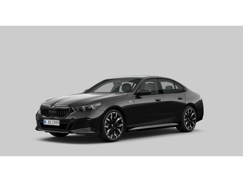 Zwart, metallic lak Gebruikt 2025 BMW 520 M Sport Sedan | € 74.880 - Afbeelding 1/2