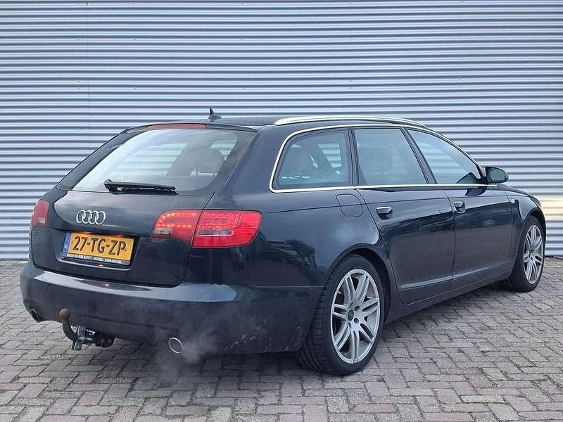 Occasion Audi A6 Business 177 PK (130 kW) 2006 Zwart (metallic) Stationwagen
