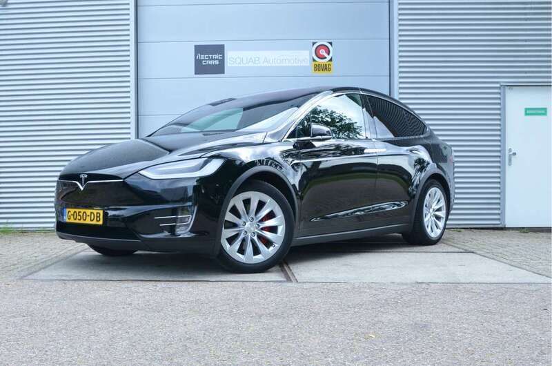 Zwart Gebruikt 2019 Tesla Model X Long Range AWD SUV | € 44.999 (Iets duurder) - Afbeelding 1/4