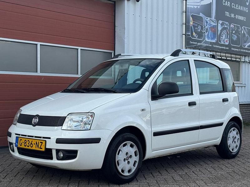 Wit Gebruikt 2012 Fiat Panda Dynamic Hatchback | € 2.499 - Afbeelding 1/4