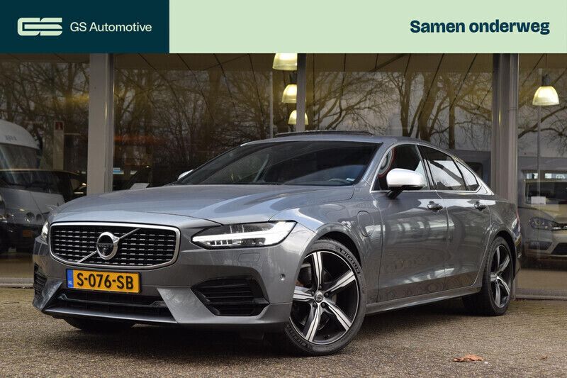 Grijs Gebruikt 2019 Volvo S90 R-Design Sedan | € 29.945 - Afbeelding 1/3