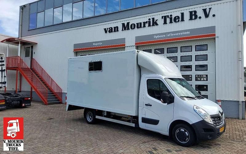 Wit Gebruikt 2019 Renault Master Van | € 14.900 (Eerlijke prijs) - Afbeelding 1/4