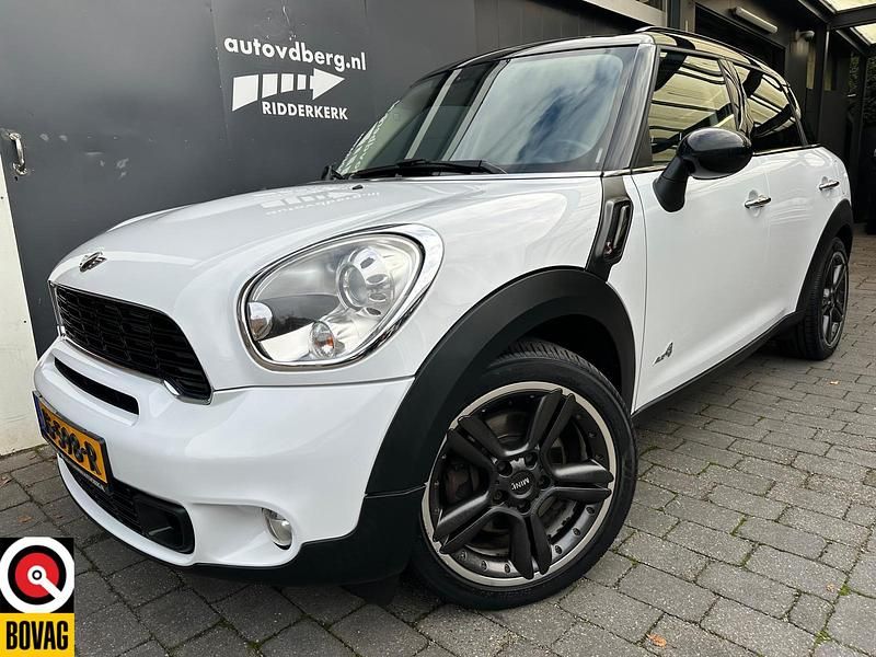 Wit Occasion 2016 Mini Cooper S Countryman Chili SUV | € 8.450 - Afbeelding 1/4