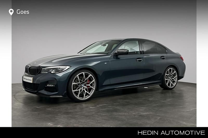 Groen Gebruikt 2021 BMW 330 Comfort Edition Sedan | € 44.880 (Duur) - Afbeelding 1/4