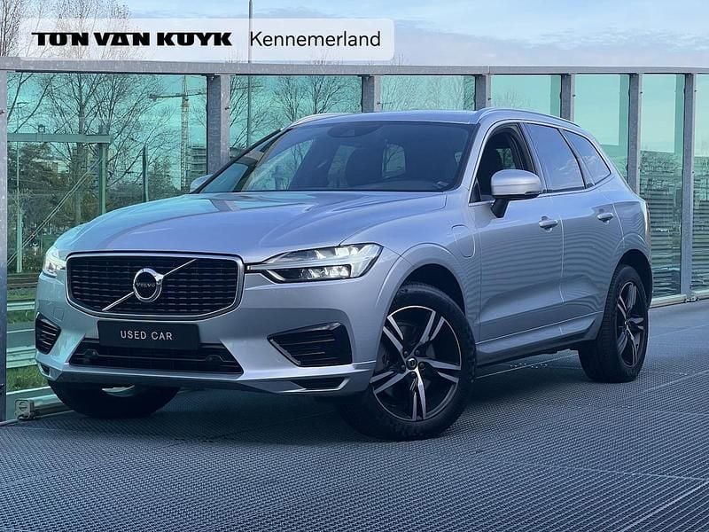 Grijs (metallic) Gebruikt 2018 Volvo XC60 R-Design SUV | € 32.950 (Eerlijke prijs) - Afbeelding 1/4
