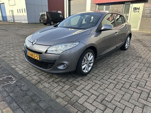 Occasion Renault Mégane III 110 PK (80 kW) 2010 Grijs Hatchback
