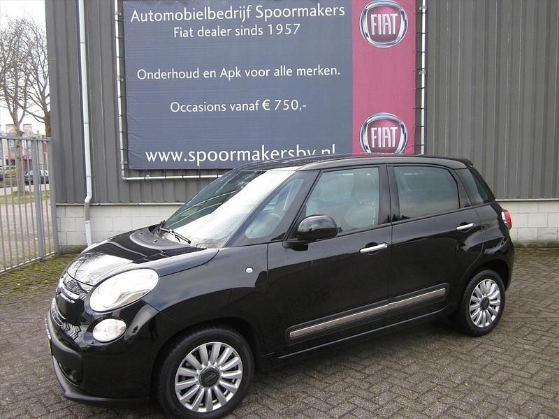 Occasion Fiat 500L Easy 105 PK (77 kW) 2014 Zwart MPV