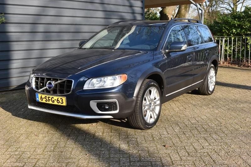 Blauw (metallic) Occasion 2013 Volvo XC70 Stationwagen | € 10.894 (Eerlijke prijs) - Afbeelding 1/4