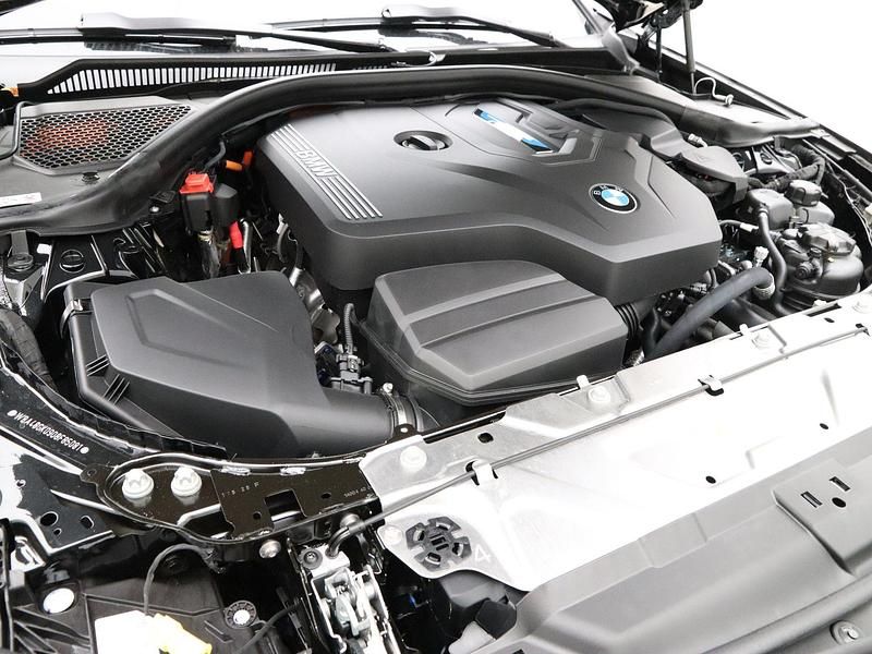 Occasion BMW 330e M Sport 292 PK (214 kW) 2025 Zwart Sedan