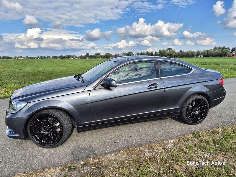 Gebruikt 2012 Mercedes C250 Prestige Coupé | € 15.550 (Eerlijke prijs) - Afbeelding 1/4