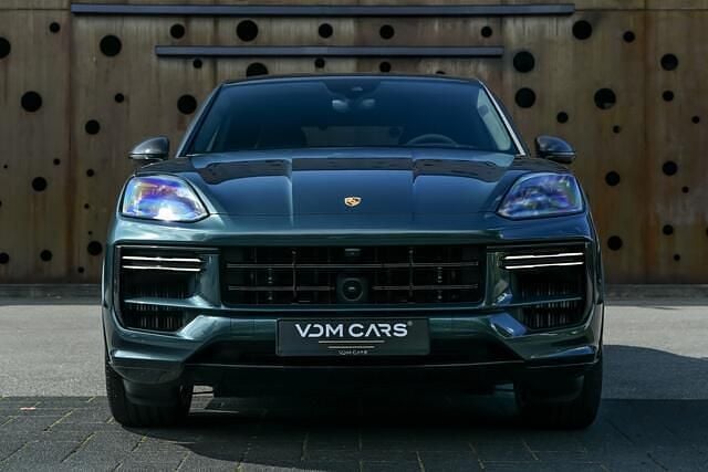 Occasion Porsche Cayenne Turbo E-Hybrid 740 PK (544 kW) 2025 Groen SUV