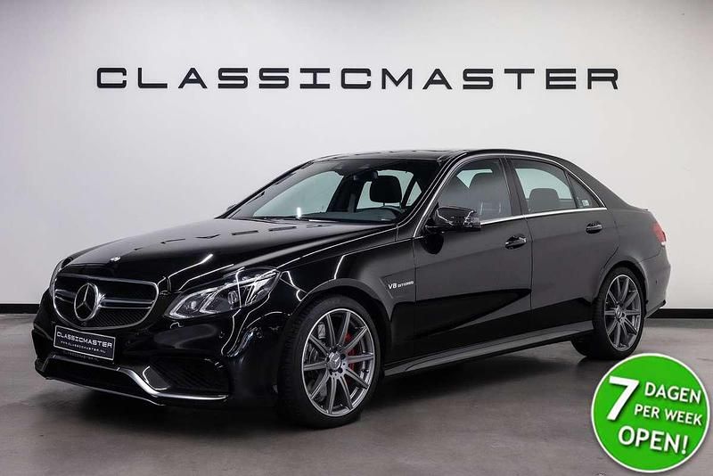 Zwart Gebruikt 2014 Mercedes E63 AMG AMG Sedan | € 69.950 - Afbeelding 1/4
