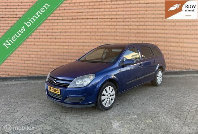 Blauw Gebruikt 2005 Opel Astra Enjoy Stationwagen | € 1.994 (Eerlijke prijs) - Afbeelding 1/4