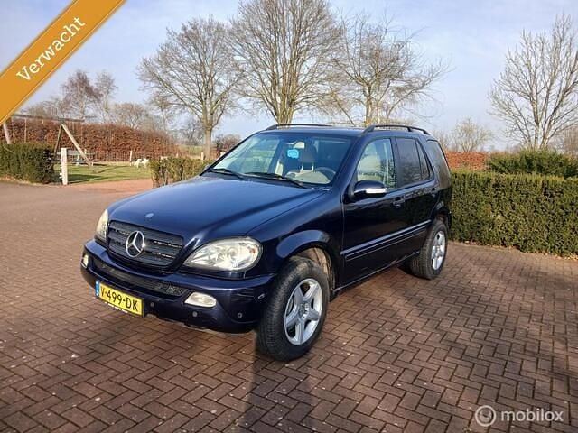 Overige Occasion 2004 Mercedes ML270 SUV | € 2.450 (Super prijs) - Afbeelding 1/4