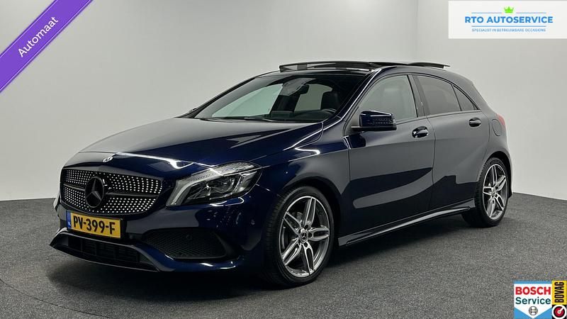 Blauw, metallic lak Gebruikt 2017 Mercedes A180 Business Hatchback | € 16.500 (Iets duurder) - Afbeelding 1/4