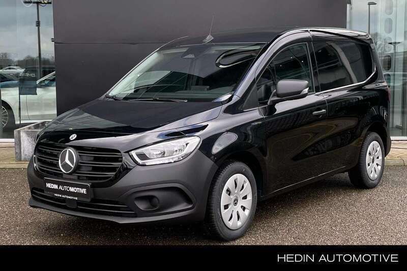 Zwart Nieuw 2025 Mercedes eCitan Van | € 29.900 (Super prijs) - Afbeelding 1/2