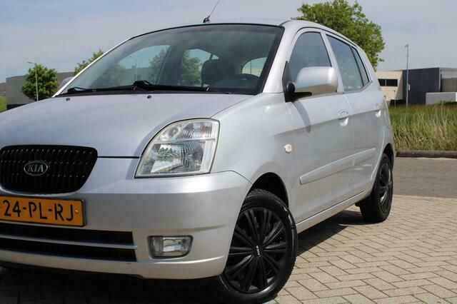 Occasion Kia Picanto EX 61 PK (44 kW) 2004 Grijs Hatchback