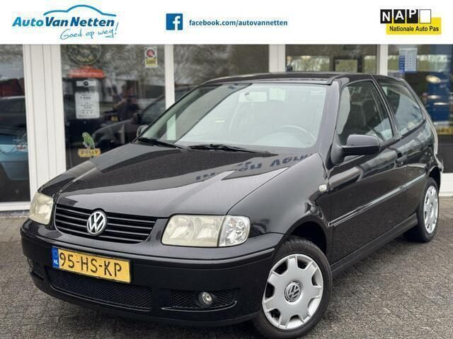 Zwart Gebruikt 2002 VW Polo Edition Hatchback | € 1.250 (Eerlijke prijs) - Afbeelding 1/4