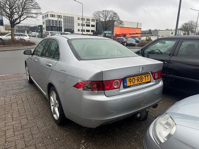 Occasion Honda Accord Comfort 155 PK (114 kW) 2005 Grijs Sedan