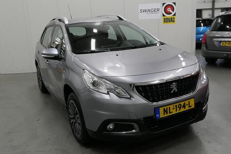 Grijs Gebruikt 2017 Peugeot 2008 SUV | € 6.595 (Goede deal) - Afbeelding 1/4