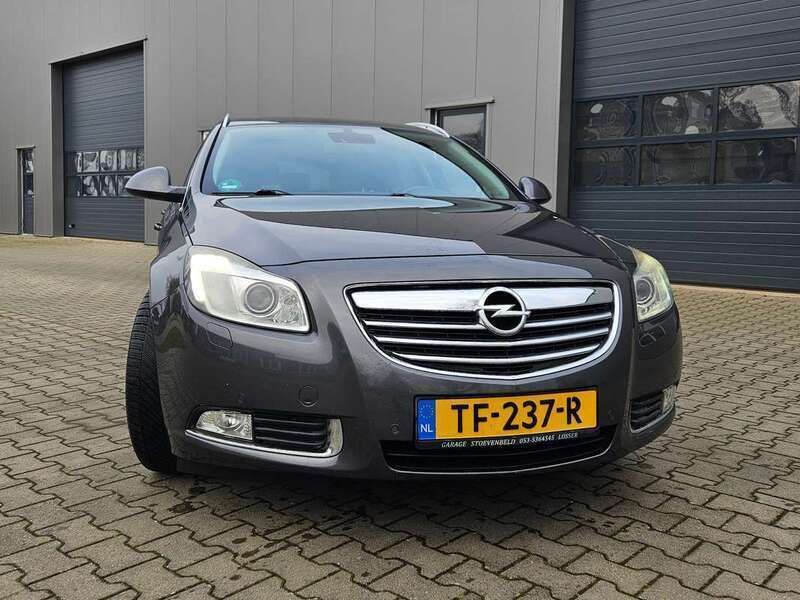 Gebruikt 2009 Opel Insignia Cosmo Stationwagen | € 4.900 (Eerlijke prijs) - Afbeelding 1/4