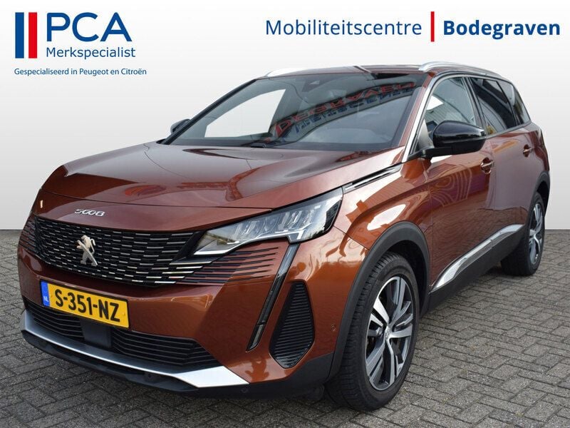 Bruin Gebruikt 2023 Peugeot 5008 Allure MPV | € 28.995 (Eerlijke prijs) - Afbeelding 1/4