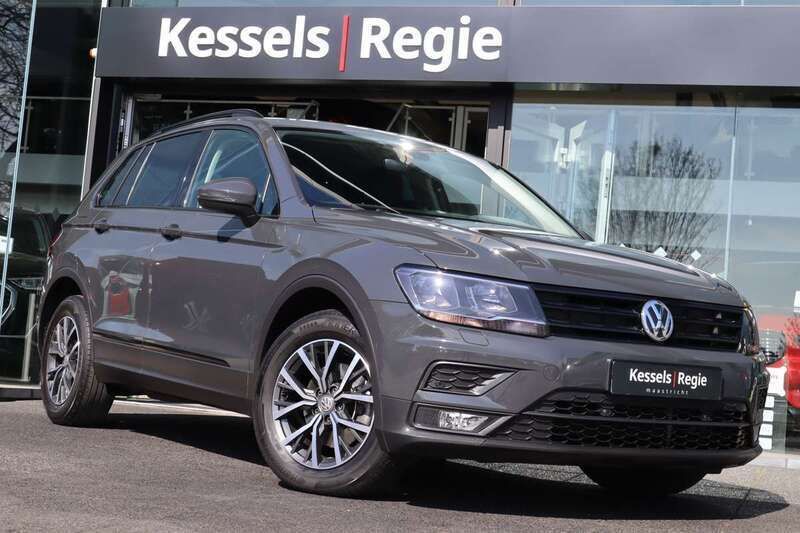 Grijs Gebruikt 2018 VW Tiguan Comfortline SUV | € 19.950 (Eerlijke prijs) - Afbeelding 1/4