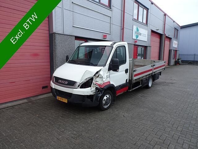 Wit Gebruikt 2011 Iveco Daily Van | € 10.950 (Eerlijke prijs) - Afbeelding 1/4