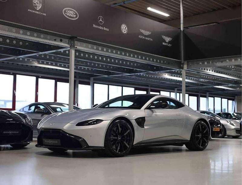 Zilver, metallic lak Gebruikt 2019 Aston Martin V8 Vantage Coupé | € 149.950 - Afbeelding 1/4