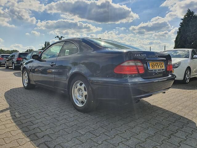 Occasion Mercedes CLK320 Elegance 218 PK (160 kW) 2000 Zwart (metallic) Coupé