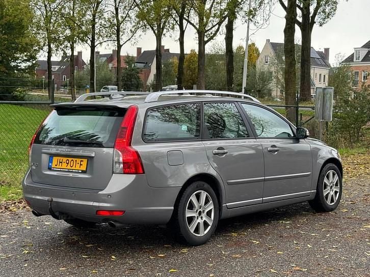 Occasion Volvo V50 Momentum 180 PK (132 kW) 2007 Grijs Stationwagen