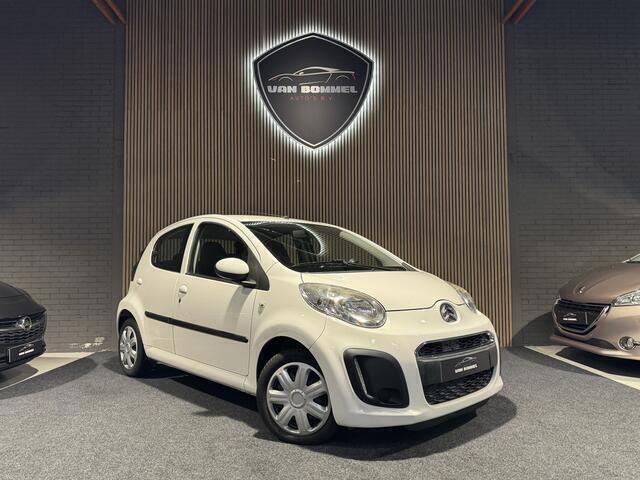 Wit Gebruikt 2013 Citroën C1 Exclusive Hatchback | € 4.950 (Eerlijke prijs) - Afbeelding 1/4