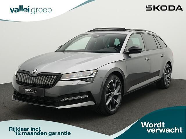 Grijs Gebruikt 2024 Skoda Superb Business Line Stationwagen | € 40.900 (Iets duurder) - Afbeelding 1/4