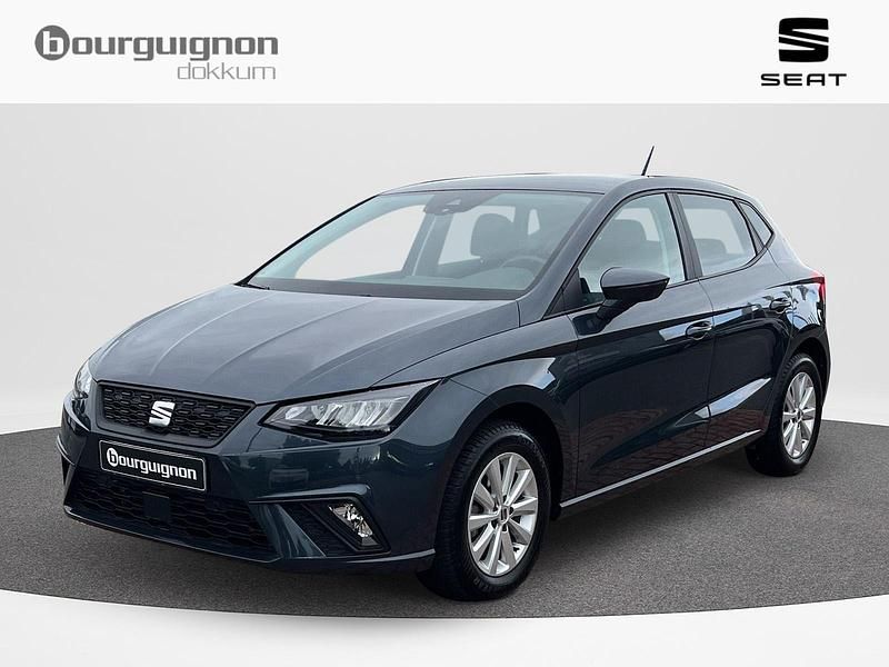 Grijs Gebruikt 2024 Seat Ibiza Business SUV | € 22.700 (Iets duurder) - Afbeelding 1/3