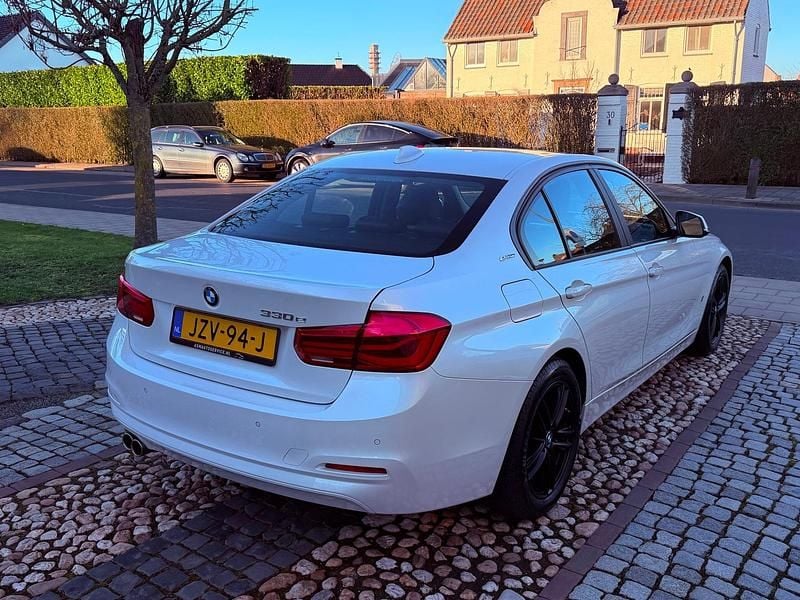 Occasion BMW 330 184 PK (135 kW) 2017 Wit Sedan