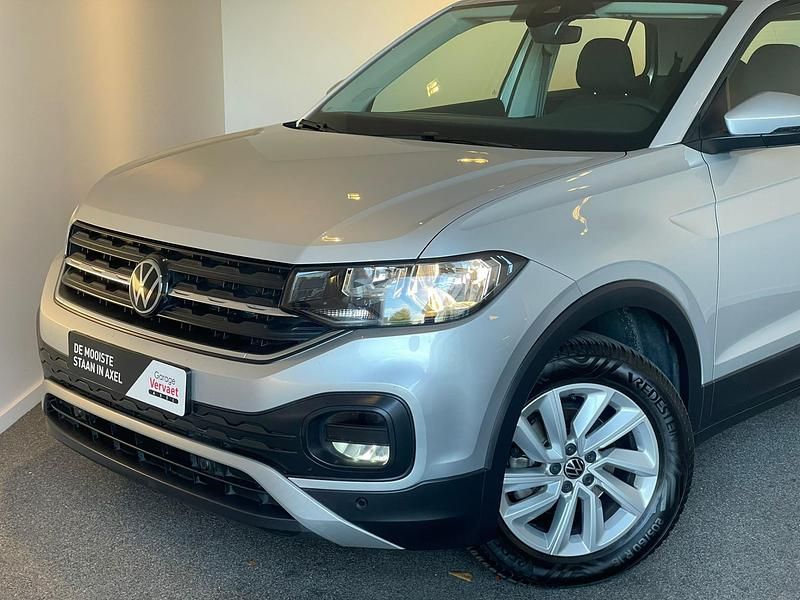 Occasion VW T-Cross Edition 116 PK (85 kW) 2023 Zilver SUV