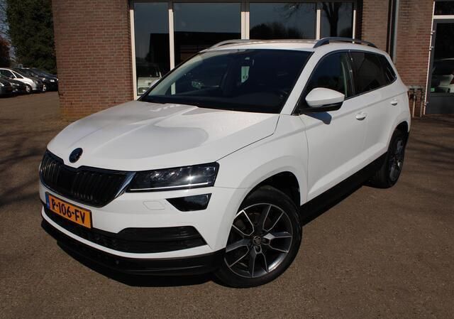 Wit Gebruikt 2018 Skoda Karoq Sport SUV | € 23.750 (Eerlijke prijs) - Afbeelding 1/4