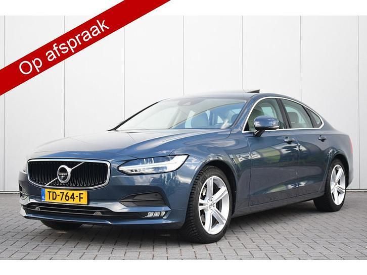 Occasion Volvo S90 Momentum 191 PK (140 kW) 2018 Blauw Sedan