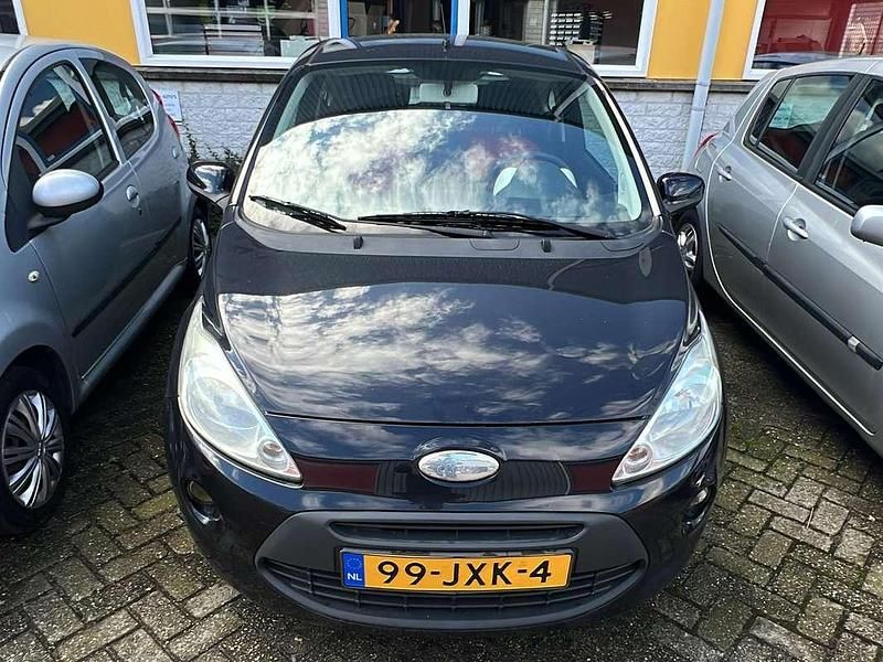 Gebruikt 2009 Ford Ka Titanium MPV | € 2.500 (Eerlijke prijs) - Afbeelding 1/4