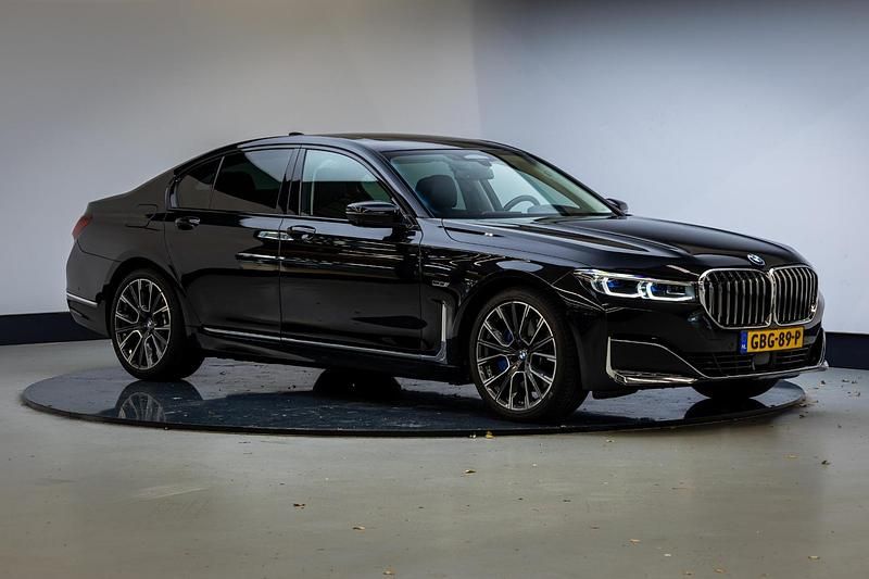Zwart Gebruikt 2023 BMW 745 Executive Sedan | € 60.945 - Afbeelding 1/4