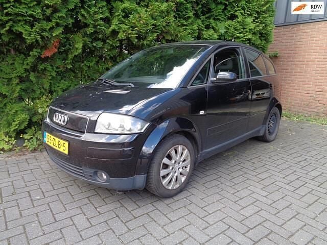 Zwart Gebruikt 2000 Audi A2 Hatchback | € 995 (Goede deal) - Afbeelding 1/4