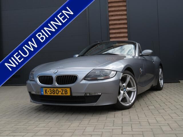 Grijs Gebruikt 2006 BMW Z4 Executive Cabriolet | € 9.990 - Afbeelding 1/4