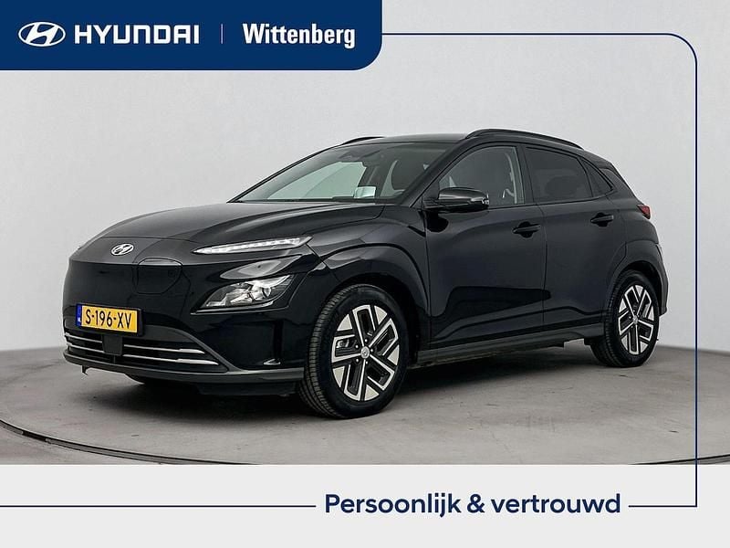 Zwart Occasion 2023 Hyundai Kona SUV | € 27.400 (Eerlijke prijs) - Afbeelding 1/4