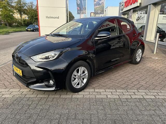 Occasion Toyota Yaris Active 116 PK (85 kW) 2024 Zwart Hatchback