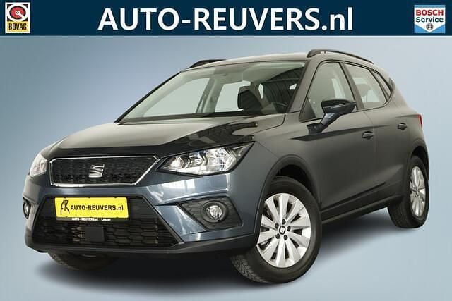 Grijs, metallic lak Gebruikt 2020 Seat Arona Style SUV | € 15.900 (Goede deal) - Afbeelding 1/4