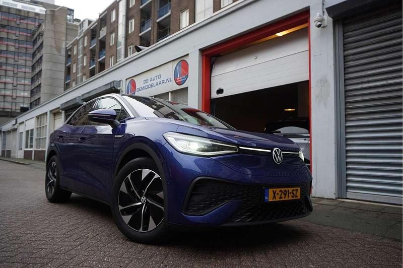 Blauw Occasion 2023 VW ID.5 Pro SUV | € 29.940 (Eerlijke prijs) - Afbeelding 1/4