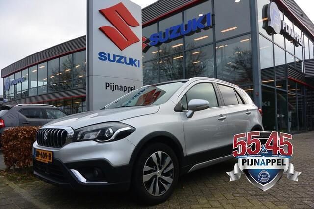Zilver, metallic lak Gebruikt 2017 Suzuki SX4 S-Cross SUV | € 16.950 (Iets duurder) - Afbeelding 1/4