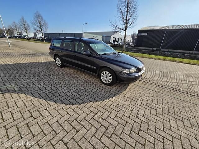 Occasion Volvo V70 170 PK (125 kW) 2001 Grijs Stationwagen